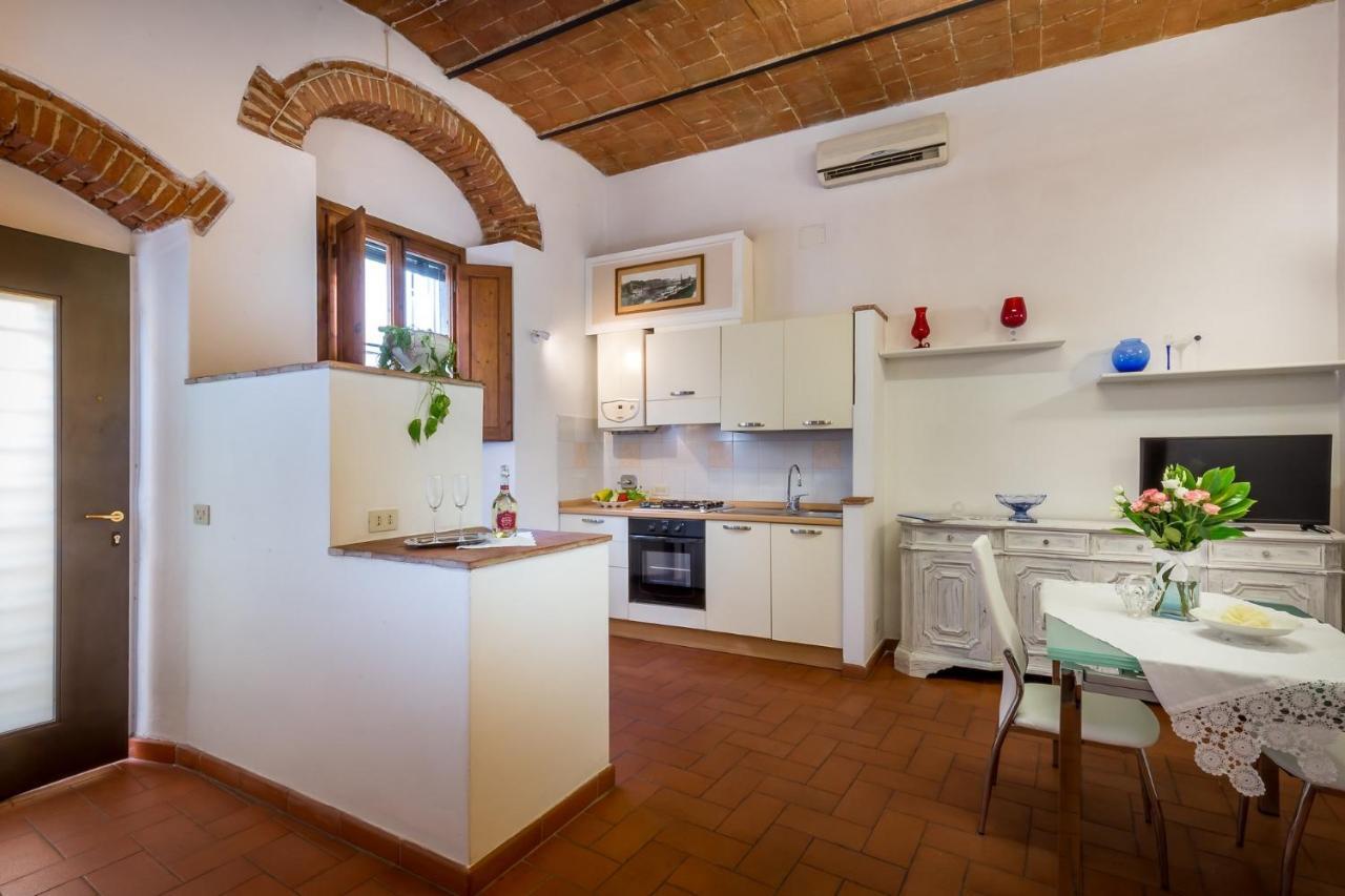 Pignone Apartment By Mmega Флоренція Екстер'єр фото